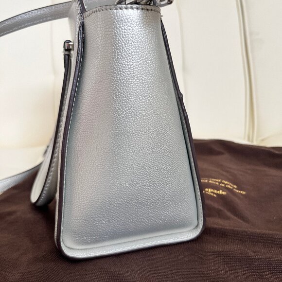 Like new! Kate Spade satchel with dust bag - Picture 3 of 15